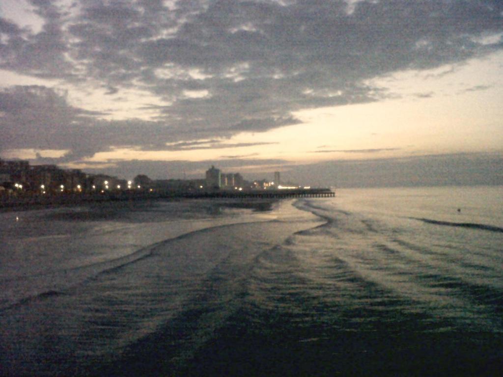 Hotel Manzoni Lido di Jesolo Bagian luar foto